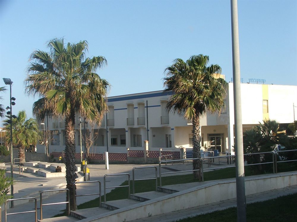 Hotel Vittorio Portopalo Di Capo Passero Ngoại thất bức ảnh